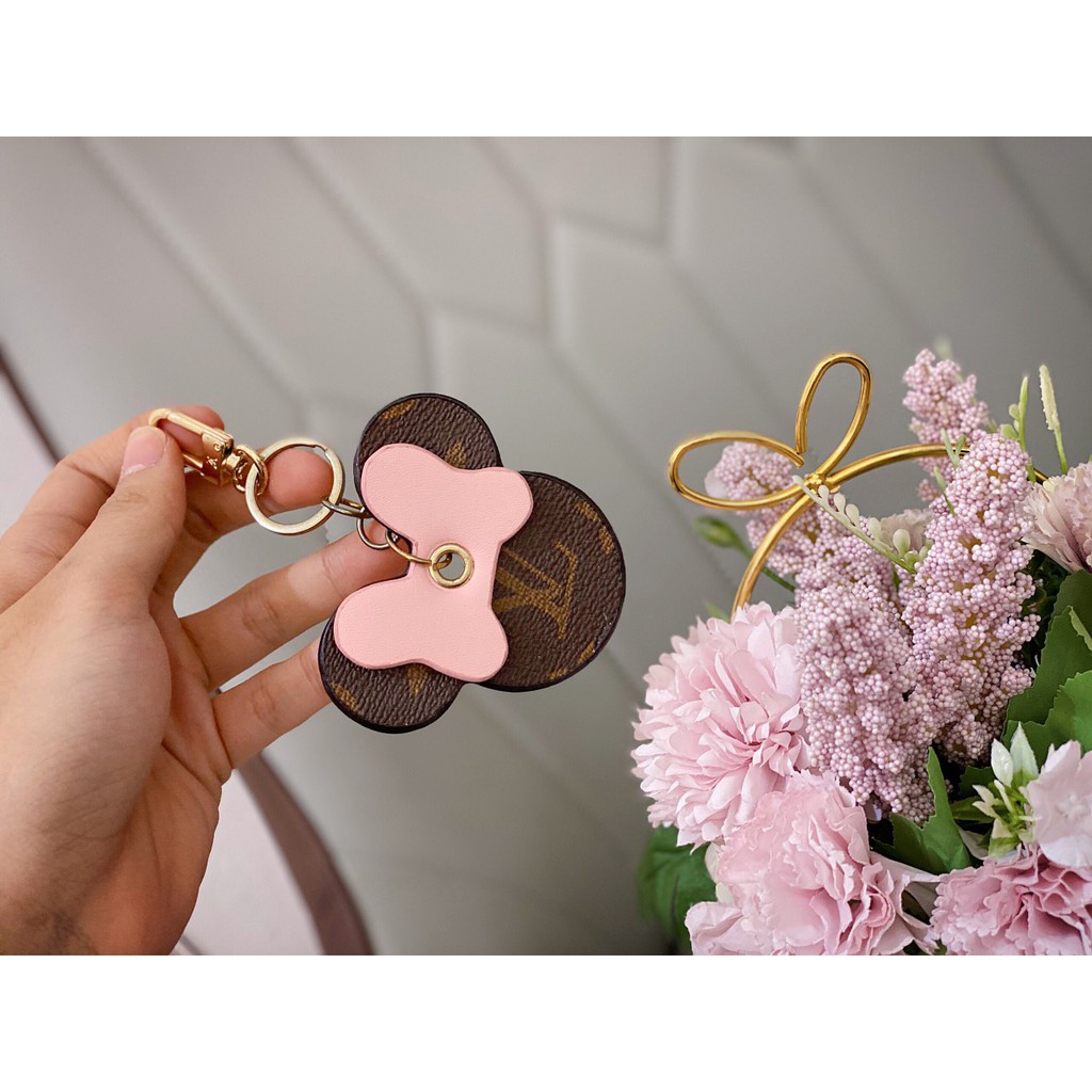 Charm mickey treo túi