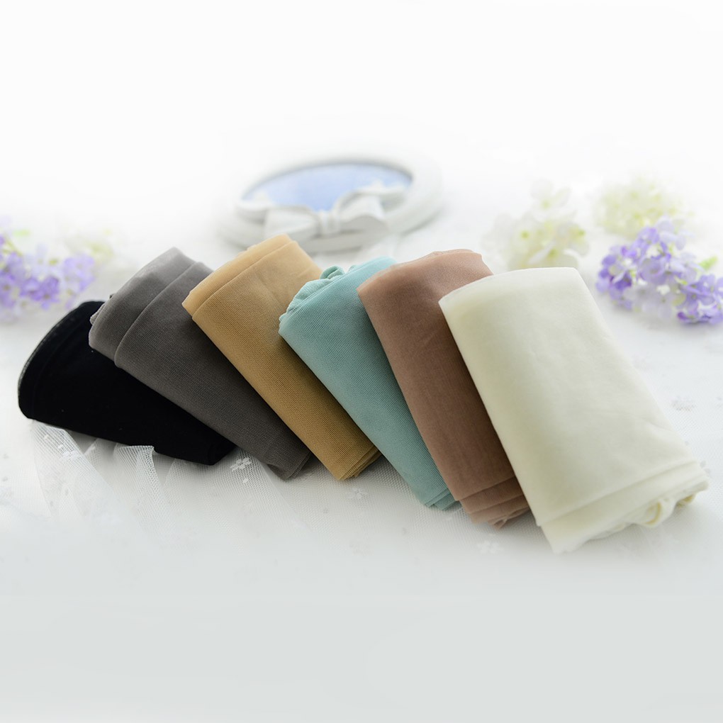 Chất liệu vải lụa siêu mỏng, quần lót lụa cored màu cho phụ nữ