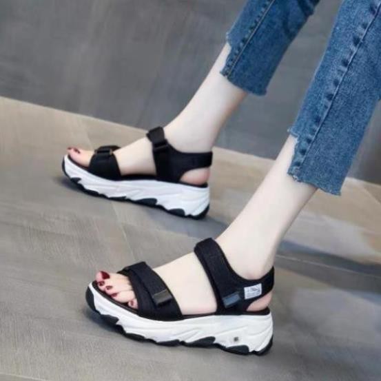 Giày Sandals nữ, Sandal Nữ Sandal Đế Xuồng Học Sinh Cao 3Cm Hàng Công Ty Siêu Đẹp Êm Và Nhẹ Hai Màu Đen Trắng Form Chuẩn