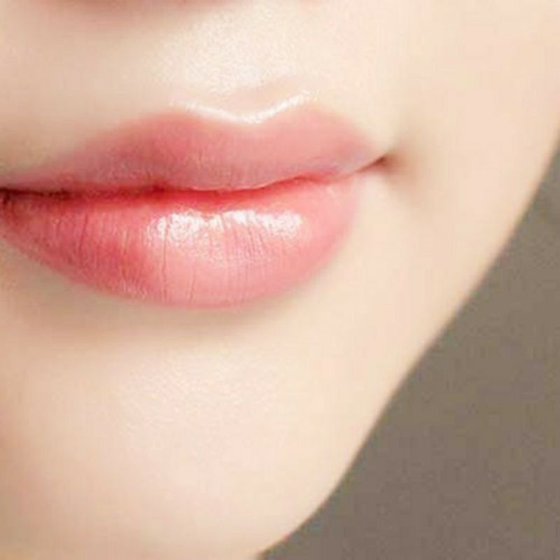 Dưỡng môi VASELINE 7g Lip Therapy