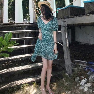 (ORDER) Váy hoa nhí xanh lá tay phồng cổ V đuôi cá kiểu Pháp hè