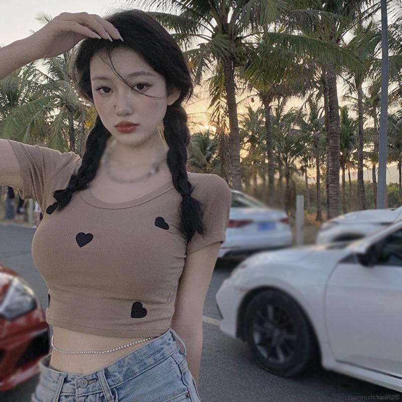 Áo Croptop Dệt Kim Tay Ngắn Cổ Tròn In Hình Trái Tim Phong Cách Hàn Quốc Quyến Rũ Cho Nữ | BigBuy360 - bigbuy360.vn