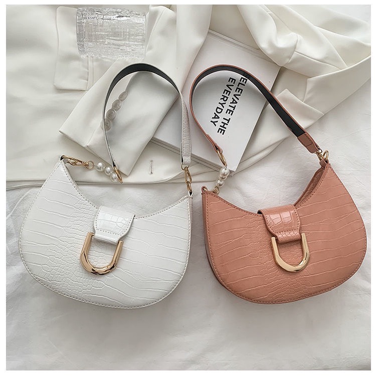 Túi Xách Nữ kẹp Nách Đeo Vai Phối Dây Ngọc Xinh Phong Cách Hàn Quốc Phù Hợp Đi Chơi Đi Tiệc