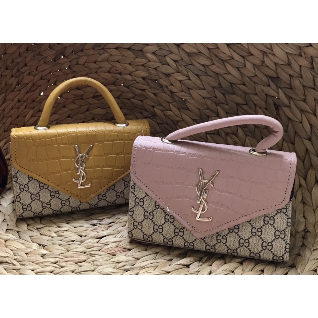 Túi Da Đeo Chéo Con Vài Mẫu Thanh Lý Hết - Kích Thước: Size 20