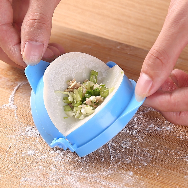 Creative Plastic Make Dumplings Mold/ Convenient Practical Handmade Dough Maker/ Home Kitchen Gadget