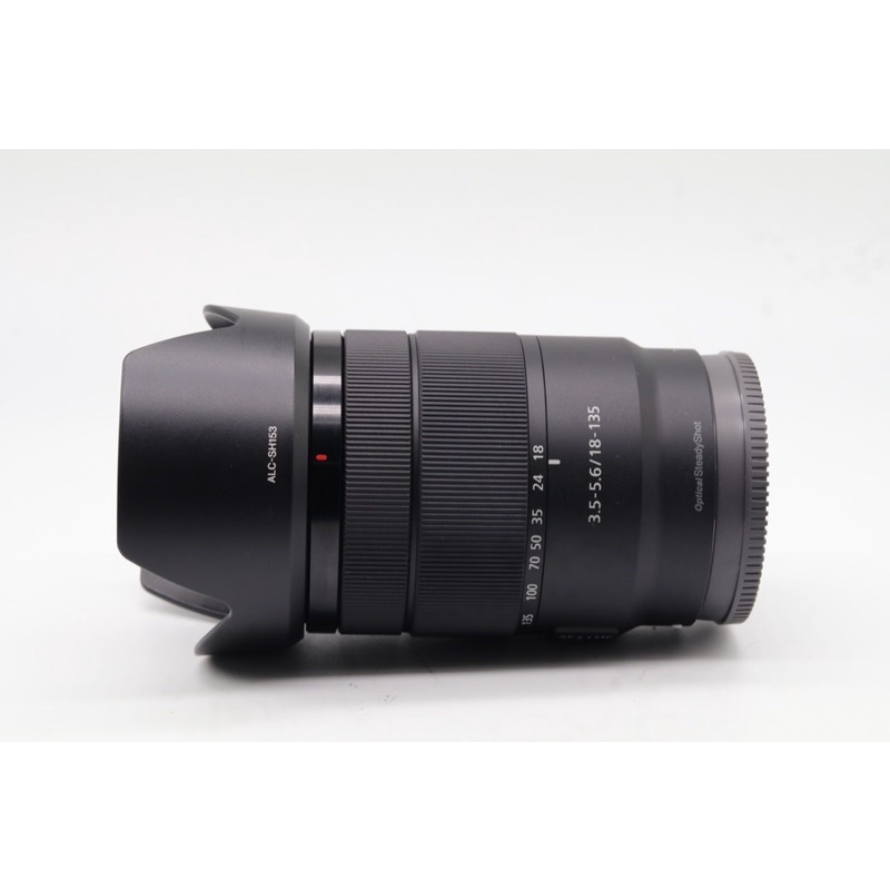 Ống kính Sony E 18-135mm f/3.5-5.6 OSS