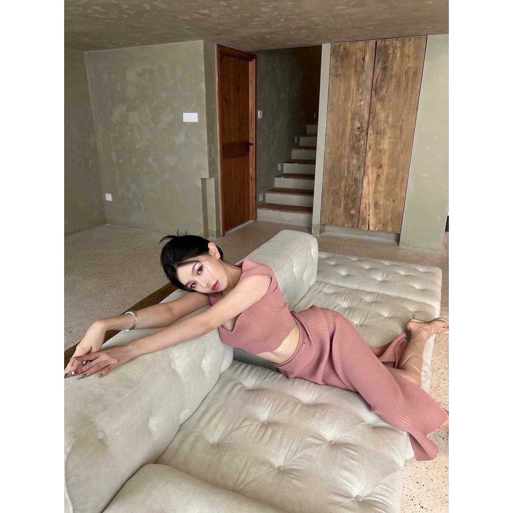 Bộ Áo Dệt Kim Cao Cấp Ôm Eo + Chân Váy Ngắn Màu Hồng Thuần Khiết Thời Trang Mùa Hè Cao Cấp Dành Cho Bạn Nữ