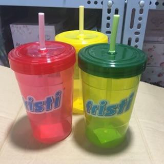 Ly nhựa ống hút Fristi
