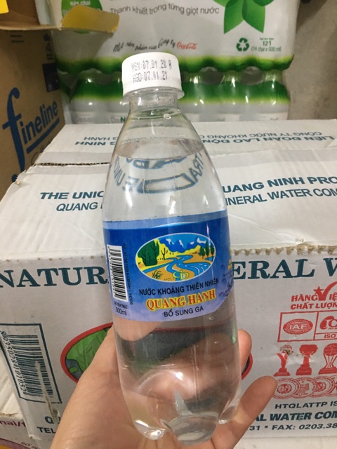Nước khoáng quang hanh quảng ninh mặn bổ sung gas