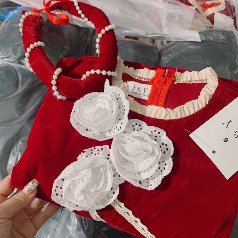 BÁN SỈ SET ÁO DÀI NHUNG ĐỎ 3 HOA CHO MẸ VÀ BÉ MB13 | BigBuy360 - bigbuy360.vn