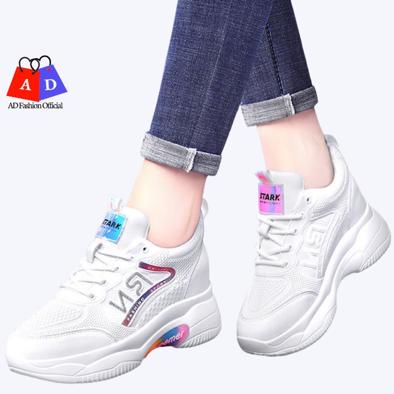 Giày Thể Thao Nữ - Sneaker Nữ Tăng Chiều Cao 5 cm FD7AF Thiết Kế Phong Cách Hàn Quốc Hai Màu Đen Trắng Nổi Bật
