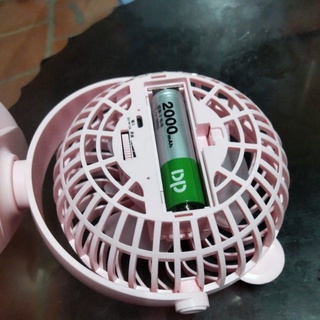 quạt tích điện kẹp mini