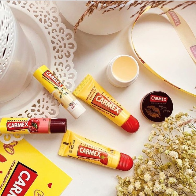 Son dưỡng môi Carmex Classic Lipbalm