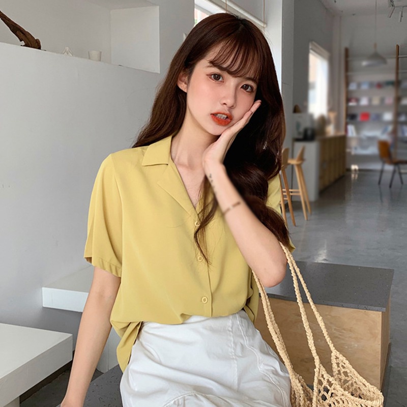 Áo Sơ Mi Tay Ngắn Dáng Rộng Cài Khuy Màu Sắc Đơn Giản Thời Trang Cho Nữ