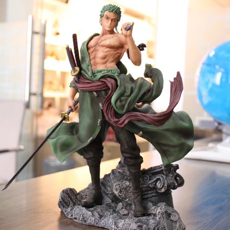 Mô hình Zoro - Mihawk One piece