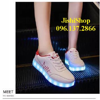 Giày nhịp tim gửi khách