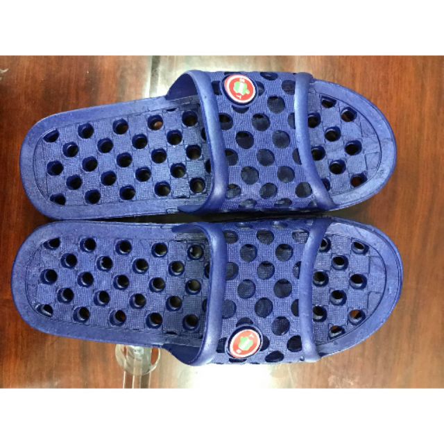 DÉP LỖ ĐI TRONG NHÀ