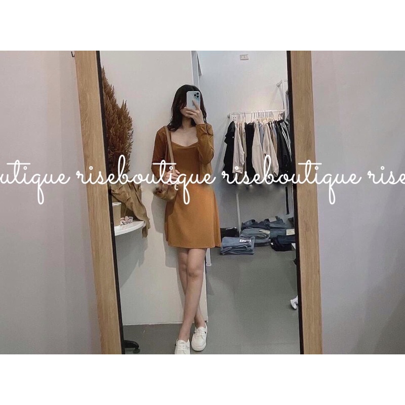 Set đồ nữ gồm váy hai dây mix áo khoác mỏng ngoài