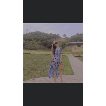 Váy dài xanh chấm bi