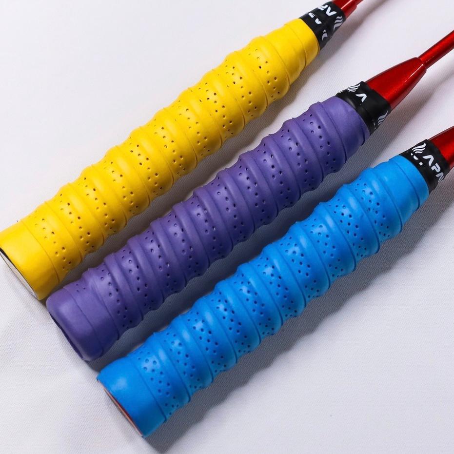 Quân cán vợt cầu lông có gân và lỗ thoáng khí, quấn cán vợt êm tay thấm mồ hôi giá rẻ