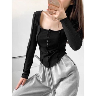 Áo thun kiểu choàng hở vai 1 bên và vạt bầu tay dài cài nút  A15🔥