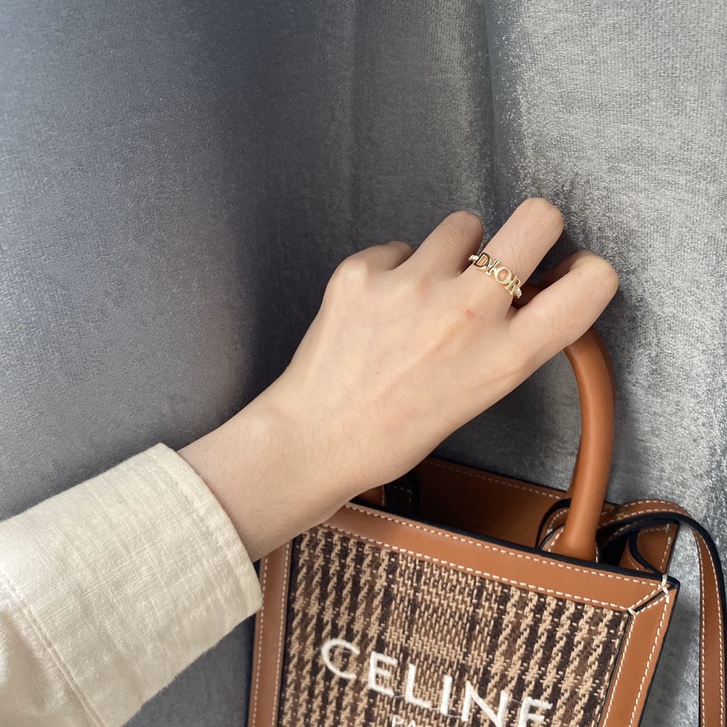 Nhẫn Thời Trang In Chữ Dior Chất Lượng Cao