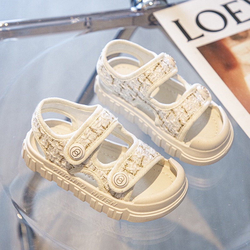Sandal cho bé gái và bé trai hoạ tiết đính khuy từ 2-10 tuổi