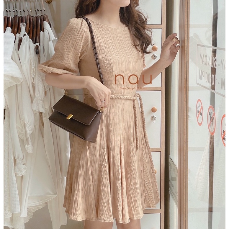 Đầm cổ thuyền vải gân 2 lớp 3 màu trắng/nâu/hồng