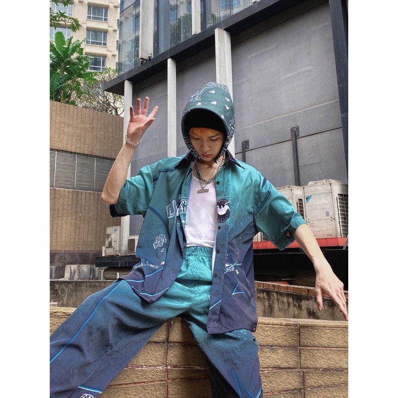 Bộ áo sơ mi và quần Uncover Gamble | BigBuy360 - bigbuy360.vn