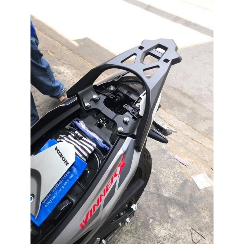 cảng sau tay dắt winner ex150 winnerx