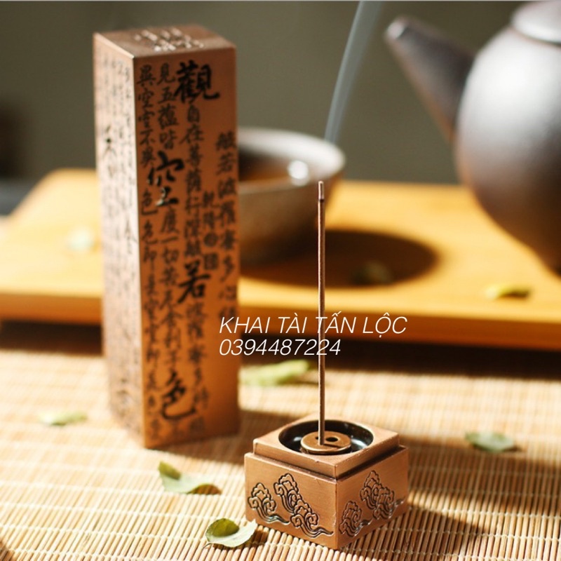 Đế cắm nhang , xông trầm chữ Nhật cao 13cm màu đồng đỏ