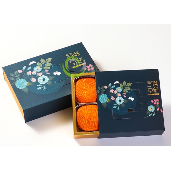 Hộp Trung thu có quai xách loại 4 bánh/ 6 bánh 50gr - Giao mẫu ngẫu nhiên