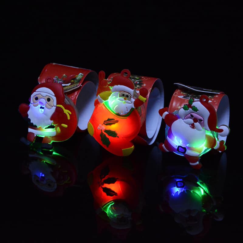 Vòng tay đồng hồ noel phát sáng cho bé
