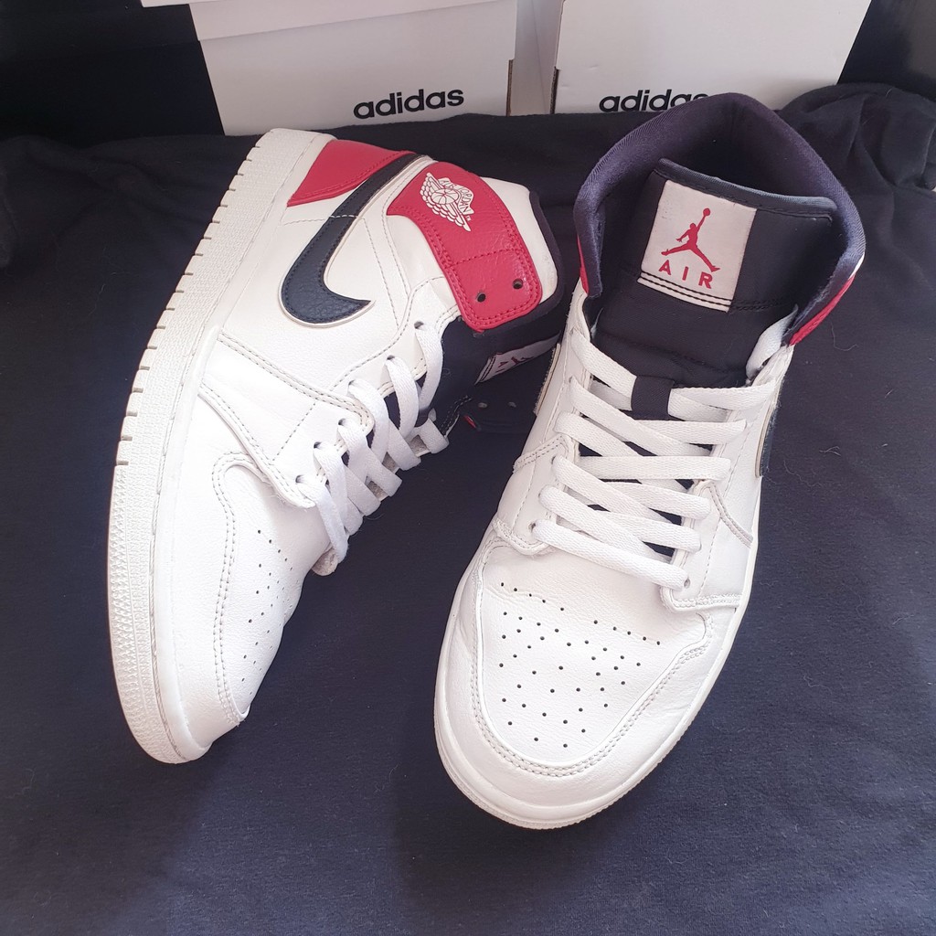 [Chính Hãng] Giày Jordan 1 Mid White Black Gym Red, size 44, real 2hand