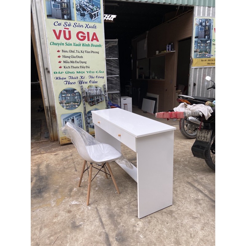 bàn nail làm việc chân gỗ