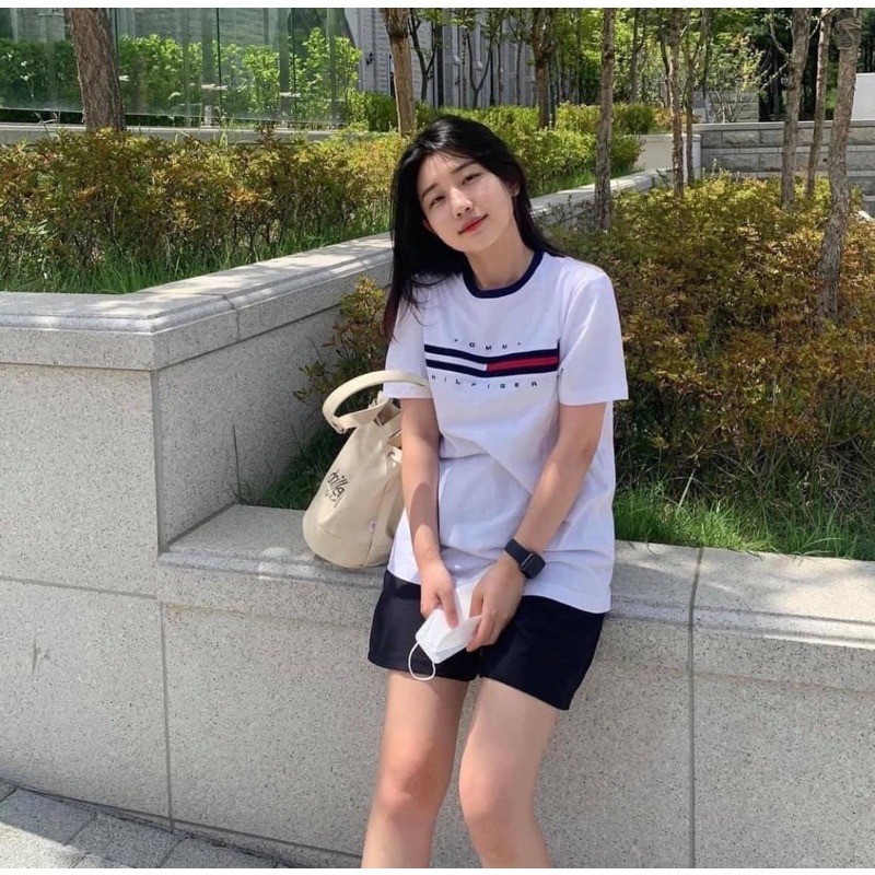 - Áo Tommy sale 70% chính hãng