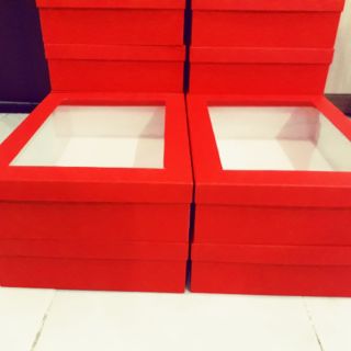 HỘP QUÀ TẾT 2022 KÍCH THƯỚC 30X40X10 CM NẮP KIẾNG MÀU ĐỎ