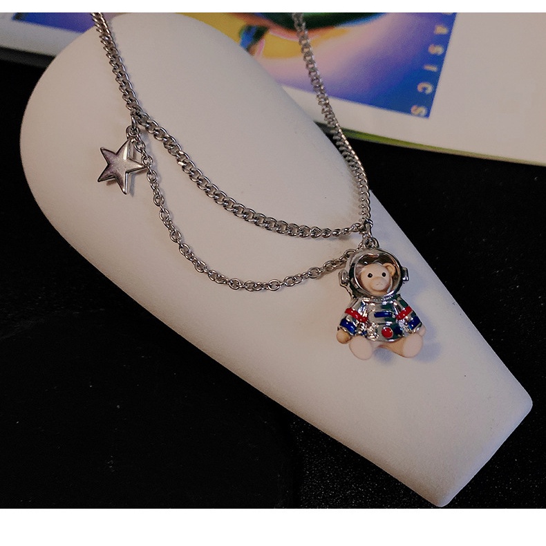 Vòng cổ Thép Titan Mặt Hình Gấu Phi Hành Gia Phong Cách Xuân Thu