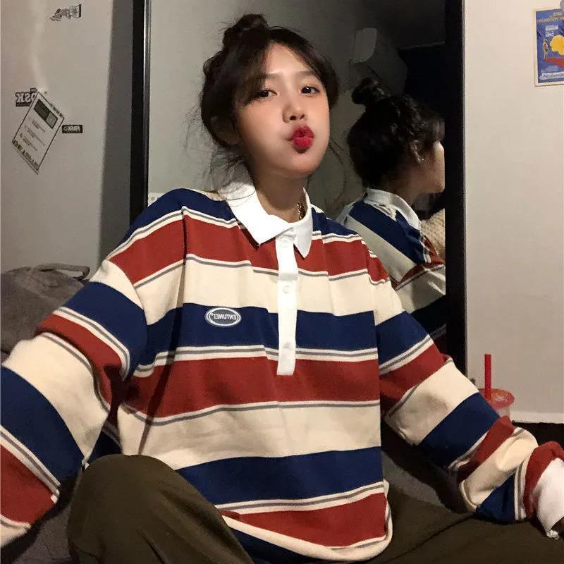 Áo thun tay dài có cổ phong cách retro