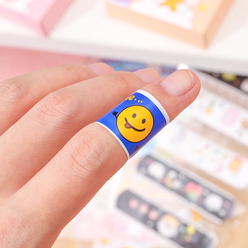 Băng Keo Cá Nhân Hình Dễ Thương Hộp 20 Cái