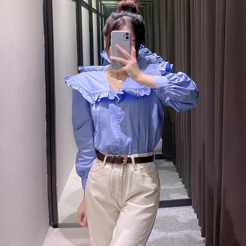 Áo sơ mi xanh cổ bèo