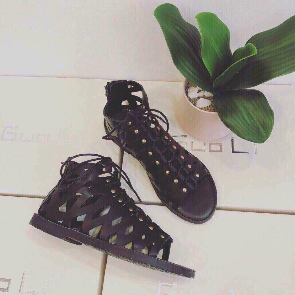 Sandal da rọ kiểu chiến binh