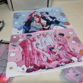 Slogan vải cổ vũ BTS