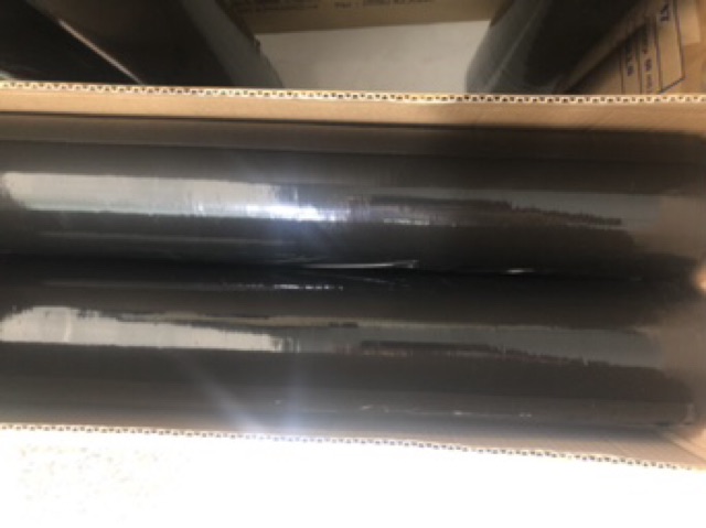 Màng pe đen thui quấn 2kg khổ 50cm chỉ 122.000đ/ cuộn