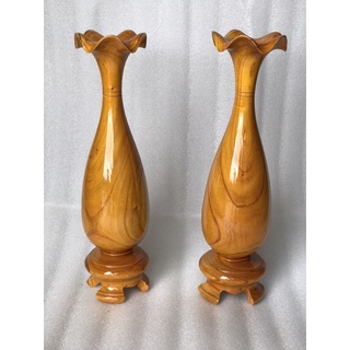 Hai. chiếc lục bình lọ hoa gỗ xoan đào kt 13cm *50cm