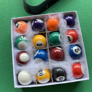 Bàn bi da lỗ gỗ đồ chơi cho bé