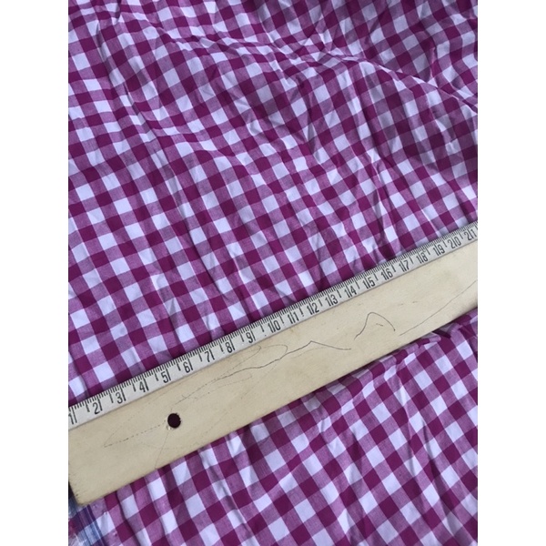 Vải thô carô tím cẩm