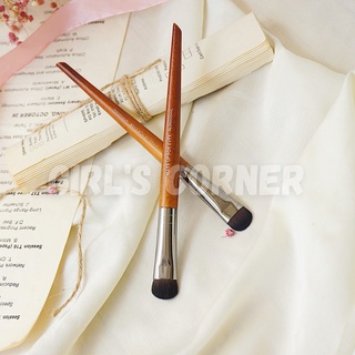 Cọ sóng mũi kem - bầu mắt kem Makeup Forever 240