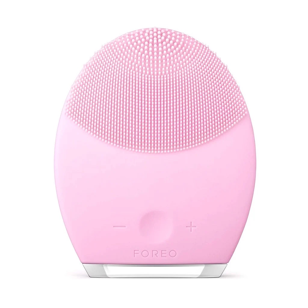 Mày rửa mặt đầu lông silicon giúp rửa sạch sâu và tẩy tế bào chết