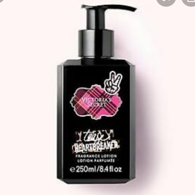 Sữa dưỡng thể hương nước hoa Victoria's Secret Tease Heartbreaker 250ml